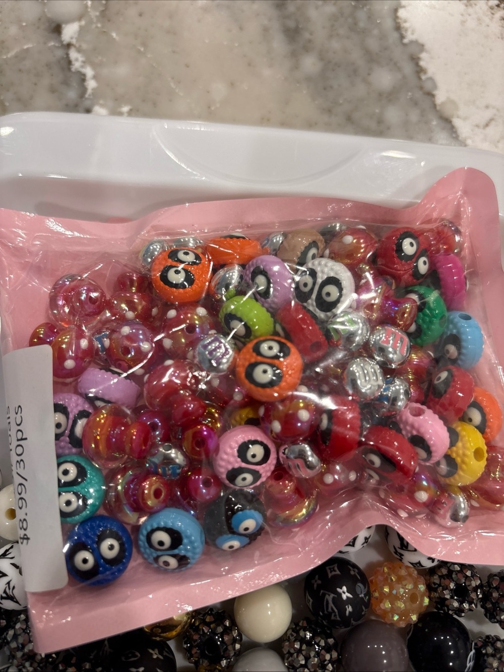 100+ Mixed Craft Bead Lot with gold Crystal and Black-White Logo Beads - Picture 3 of 3